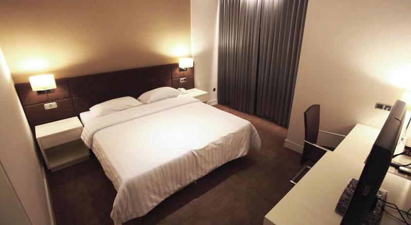 Grand Kecubung Hotel Pangkalanbuun Exteriér fotografie
